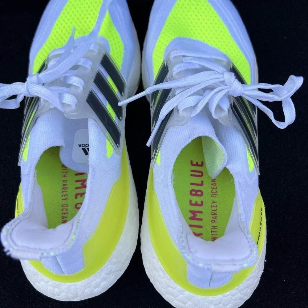 Men's Adidas UltraBoost 21 Running Shoes White / Black / Yellow Sz 8 FY0377